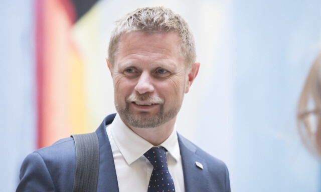 Bent Høie kan like gjerne droppe nytalen og være ærlig